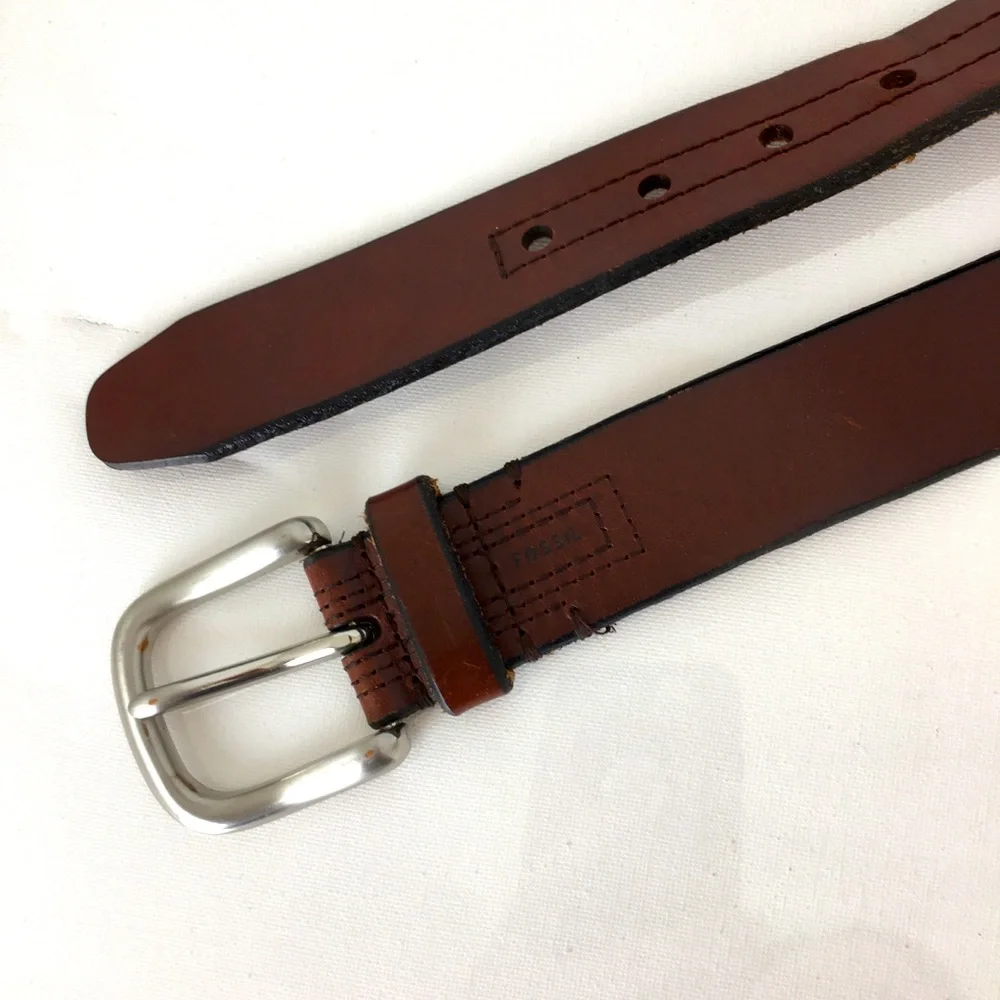 Fossil Mens Brown Leather Casual Belt Size 42 Silver Buckle